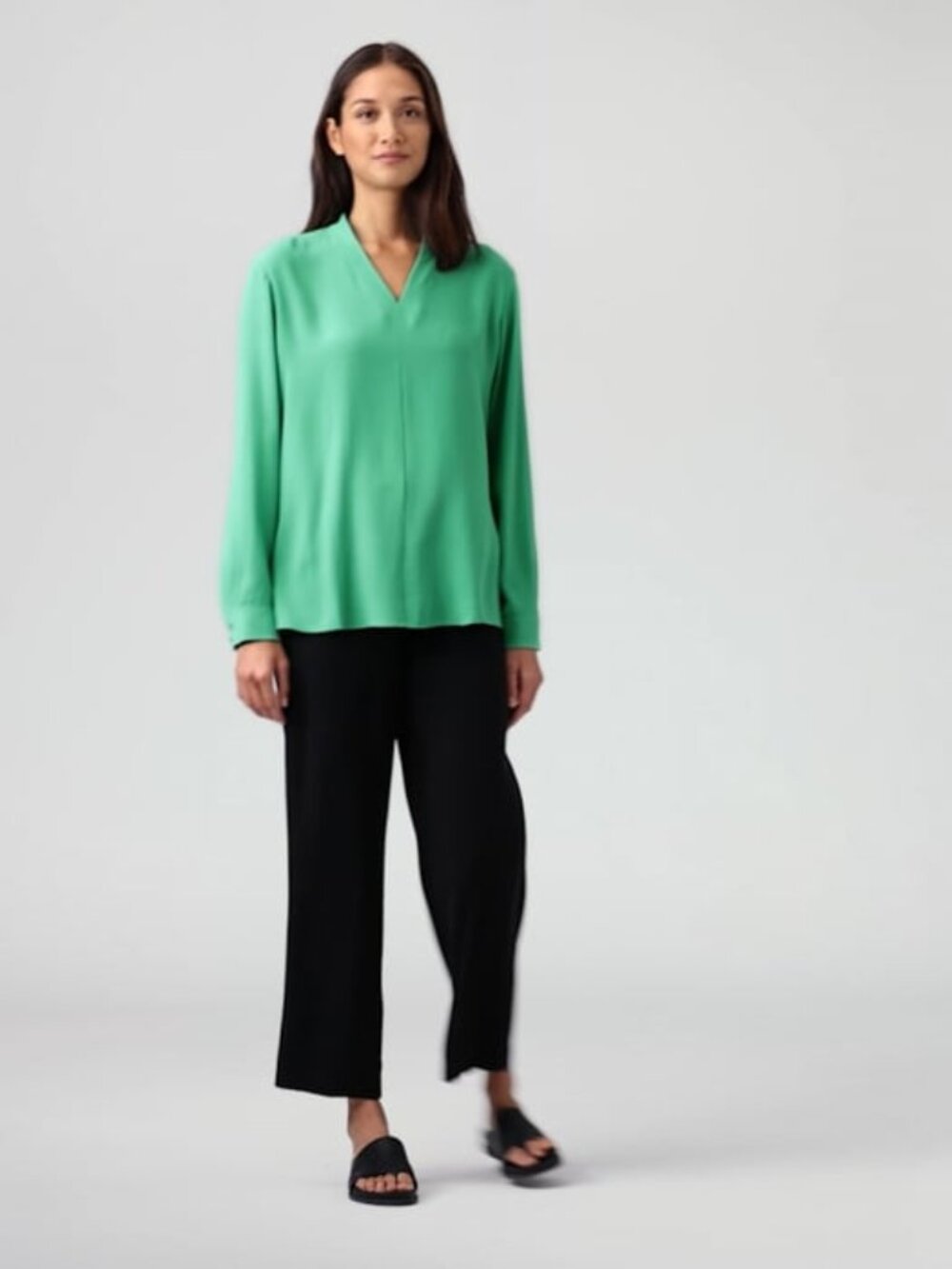 Eileen Fisher Silk Georgette Crepe V-Neck Top Size Large Green Quiet Luxury Work